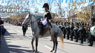 Albardón fue la sede de un espectacular desfile por San Martín