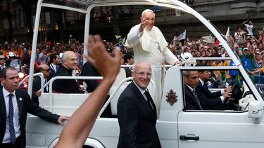 El último gesto del Papa Francisco: donó el papamóvil para convertirlo en una clínica móvil en Gaza