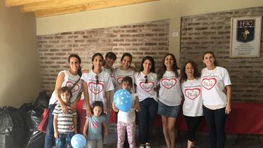 “Abrigando con la música”, la nueva campaña de las Madrinas y Padrinos de Navidad