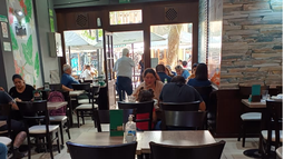 Éxodo gastronómico en San Juan: por alquileres desmedidos, las firmas del centro se mudan a los departamentos Éxodo gastronómico en San Juan: por alquileres desmedidos, las firmas del centro se mudan a los departamentos