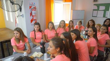 Las candidatas a Reina Nacional del Sol visitaron el Proyecto María del Carmen