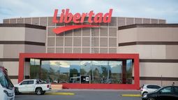 Hay rumores de que el hipermercado Libertad atraviesa un proceso de ajuste y reordenamiento que podría derivar en un cambio de operador en uno de los puntos comerciales más importantes de la provincia. Hay rumores de que el hipermercado Libertad atraviesa un proceso de ajuste y reordenamiento que podría derivar en un cambio de operador en uno de los puntos comerciales más importantes de la provincia.