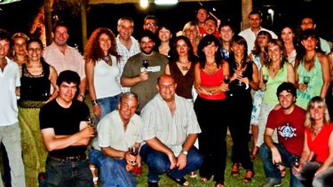 El grupo de amigos que se toma el vino en serio