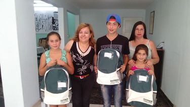 Entregaron útiles escolares a hijos de afiliados de FATPREN