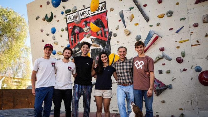 Los deportistas jóvenes del Andino Mercedario contaron su experiencia en el mundo del montañismo en San Juan.