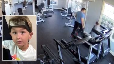 Christopher J. Gregor obligó a su hijo a correr en la cinta porque estaba muy gordo.