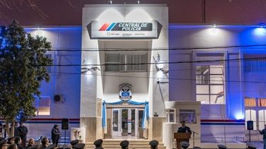 Los interesados en los cargos deben presentar currículum en la Central de Policía