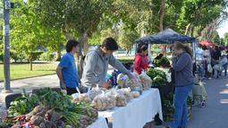 Feria Agroproductiva, a full en el Parque