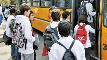La idea oficial del boleto escolar único sigue en pie