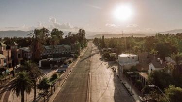 ¡Im-per-di-ble!: la foto de un atardecer sanjuanino que enamora en las redes