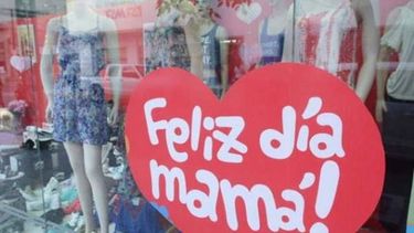 El comercio se prepara para el Día de la Madre con promociones y descuentos