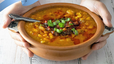 Dos opciones de chefs sanjuaninos para celebrar la Revolución de Mayo con un buen locro