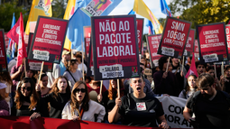 Impactante movilización en Portugal contra la reforma laboral