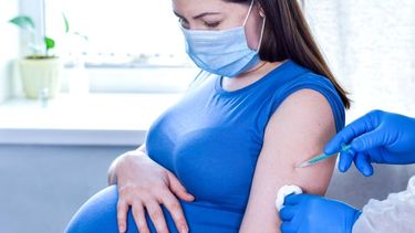 En San Juan comenzarán a vacunar a todas las embarazadas contra el coronavirus