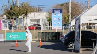 Ya funciona en el hiper el segundo AutoVac de San Juan: mil vehículos para el estreno