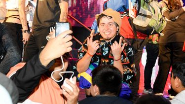 La historia del caucetero que espera por la rapeada de su vida