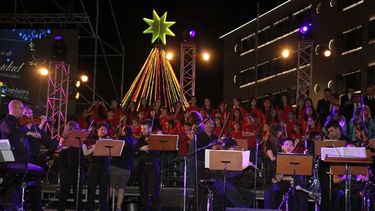 Con un show impactante, la Legislatura festejó la Navidad