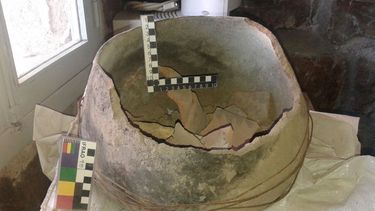 Excavaban en la cancha de un club y hallaron una urna funerariaHallaron una urna de 500 años cerca de Cuesta del Viento