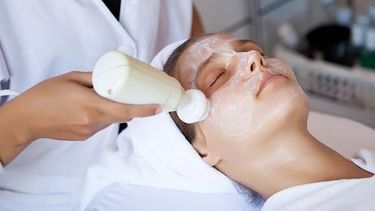 Mirá cómo deben atender las estéticas y centros de belleza en San Juan