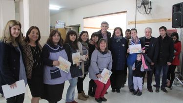 Entregaron certificados de charlas de prevención sísmica e incendios