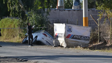 Así quedó el taxi luego del mortal choque en Santa Lucía.&nbsp;