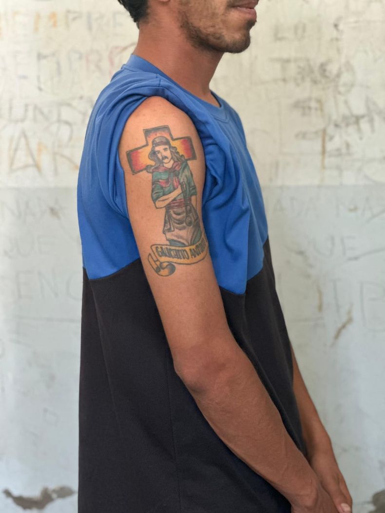 El tatuaje fue determinante para identificarlo. El tatuaje fue determinante para identificarlo.