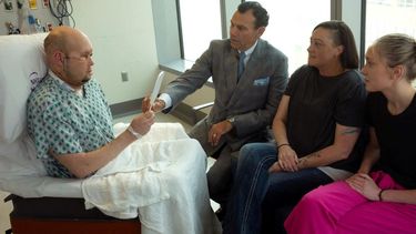 En Estados Unidos tuvo lugar el primer trasplante de ojo completo.