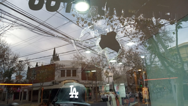 Video: así destrozaron un local del centro en medio de los festejos por la Copa América