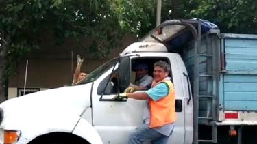 La ronda del camión: un clásico de las fiestas que sigue vivo en San Juan