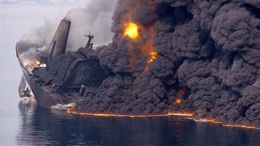 Estados Unidos destruyó barcos iraníes que colocaban minas en el estrecho de Ormuz