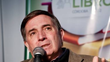 Sigue el revuelo por el festejo de Bence: ahora un conocido periodista reencendió el debate