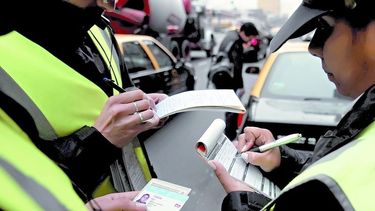 Si manejás mal, te va a salir más caro: así quedaron los nuevos montos de las multas