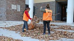 Las postales de lo que dejó el viento Zonda en el microcentro sanjuanino