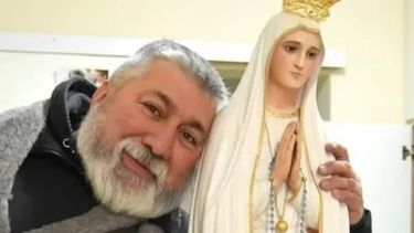 Recibió el alta médica el padre José María, el cura que unió a todo San Juan en cadenas de oración