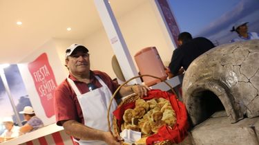 La emocionante historia de Carlos, el semitero más famoso de la FNS