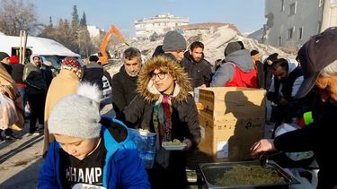 Las ayudas humanitarias están cumpliendo una importante tarea en Turquía y Siria tras el terremoto.