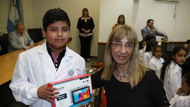 Entregaron premios del certamen Letras del Bicentenario