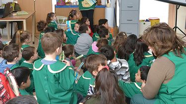 Un evento cultural con distinción a maestras