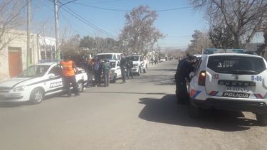 Ocho horas de incertidumbre y pesar por la mujer fallecida en Chimbas