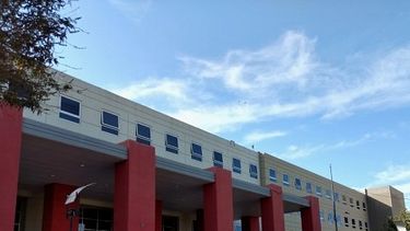 Tras la vuelta a Fase 1, así funcionará el hospital Rawson