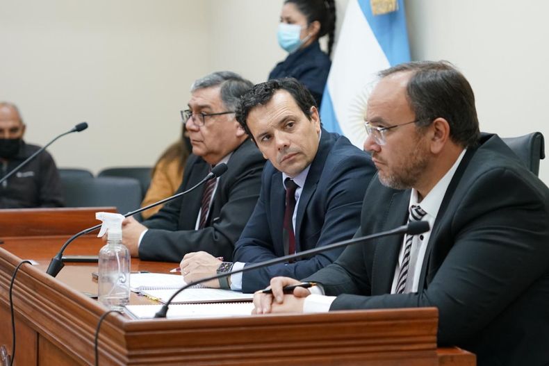 Triunvirato de jueces