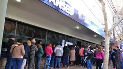 Presentaron un reclamo en ANSES por la poda de beneficiarios del Progresar