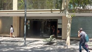 Ultiman detalles para el arribo de Sporting a la Peatonal sanjuanina. Foto: Tiempo de San Juan.