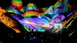 Mirá cómo viajar barato para ver Agarrate Catalina e Ibrahim Ferrer