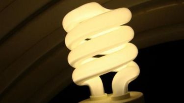 Entregarán lámparas de bajo consumo gratis