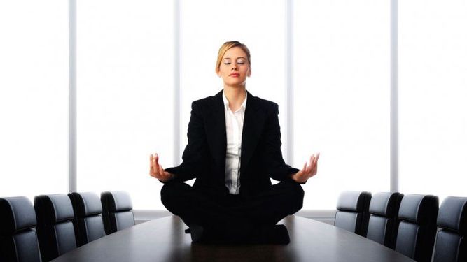 Meditar: la herramienta menos pensada contra los ataques de pánico
