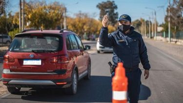 Paso a paso, cómo obtener el permiso para visitar a un familiar en un departamento alejado