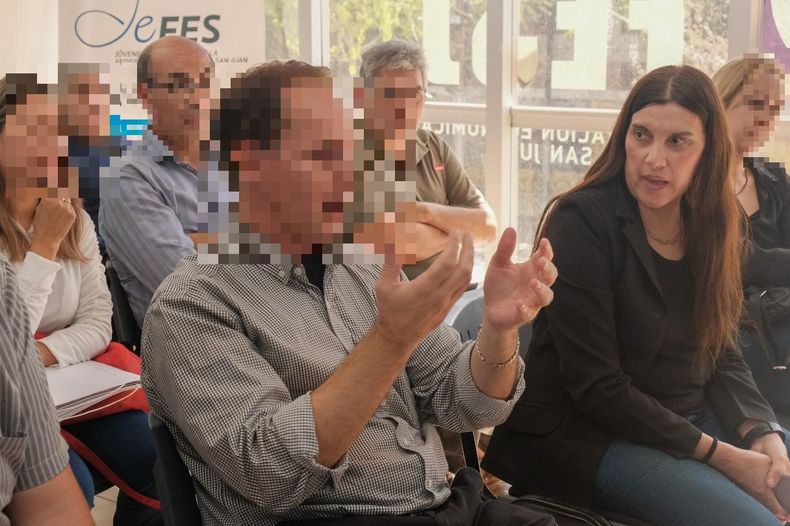 Carina del Valle Quiroga, la esposa de Marcelo Vargas y cuyo nombre figura en el contrato de alquiler. 