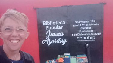 El drama de una biblioteca popular de Chimbas que perdió todos los libros comprados en la Feria del Libro