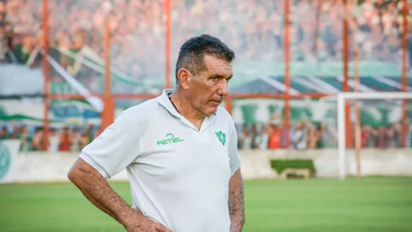 que fue de la vida de luis murua, el dt de la patagonia que estuvo a un paso de la gloria en desamparados que fue de la vida de luis murua, el dt de la patagonia que estuvo a un paso de la gloria en desamparados